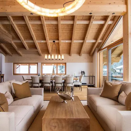 아파트 Berghof Penthouse Saas Fee