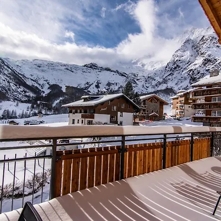 Berghof Penthouse Lägenhet Saas Fee